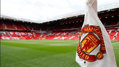 بعد ظهور حنبعل وأمرابط.. من هو أول لاعب عربي يشارك مع مانشستر يونايتد في التاريخ؟