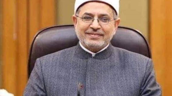 الدكتور سلامة داود