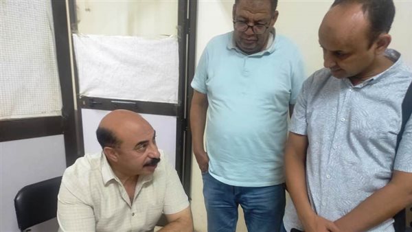 محافظ أسوان