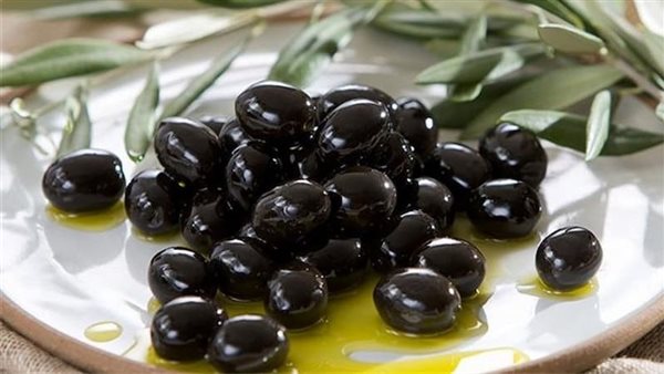 أسهل طريقة لعمل الزيتون