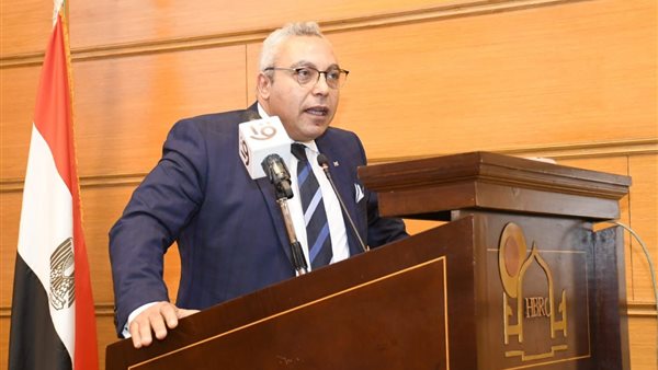 رئيس المركز القومي