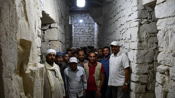 الكشف عن مجموعة من