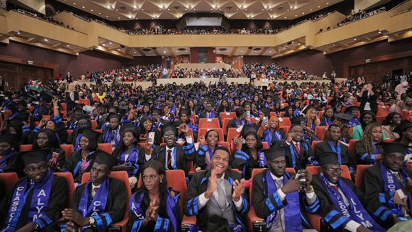 حفل تخريج الطلاب