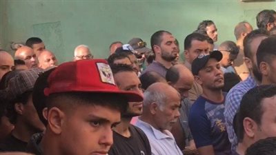 المئات يشاركون في تشييع جثمان صغير توفي برصاصة طائشة خلال حفل نقل جهاز عروسين بالقليوبية | بث مباشر 