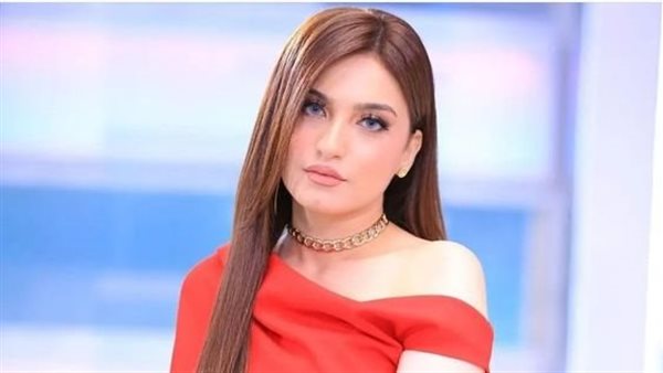 ياسمين عز ونيشان