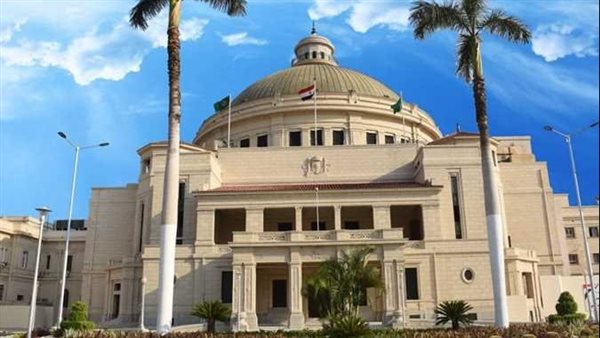 جامعة القاهرة
