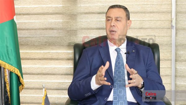  دياب اللوح السفير