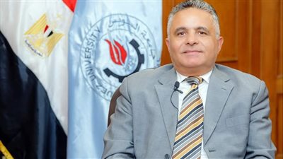 رئيس جامعة السويس: مدينة جامعة جديدة تستوعب 900 طالبًا وطالبة