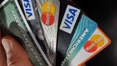 بطاقتك محتاجة تتحدث.. ضبط متهم لاستيلائه على رصيد الفيزا كارت من المواطنين