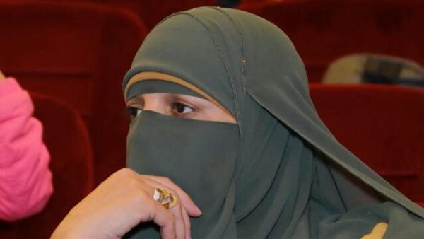  الدكتورة منى الجنايني