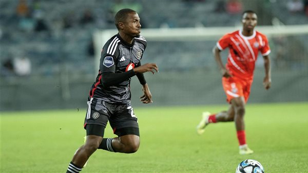 أورلاندو بيراتس وجالاكسي