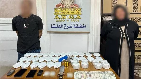 المتهم وزوجته 