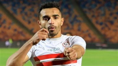 نقل يوسف أوباما لاعب الزمالك إلى المستشفى بعد تعرضه لإصابة خلال مباراة فيوتشر بالكونفدرالية