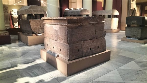  مذبح من الحجر الرملي