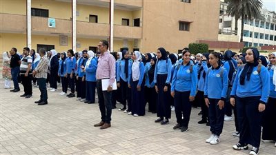 في أول يوم دراسة.. تعليم الجيزة تؤكد على استلام الكتب الدراسية دون تقيدها بالمصروفات
