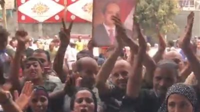بالمزماز والطبول.. توافد المواطنين على الشهر العقاري ببنها وكفر الشيخ لعمل التوكيلات الرئاسية | بث مباشر
