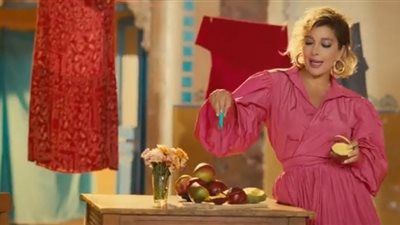 باروكة قصيرة وزهور ومانجا.. أصالة تطرح الجزء الأول من ألبوم لحقت نفسي 