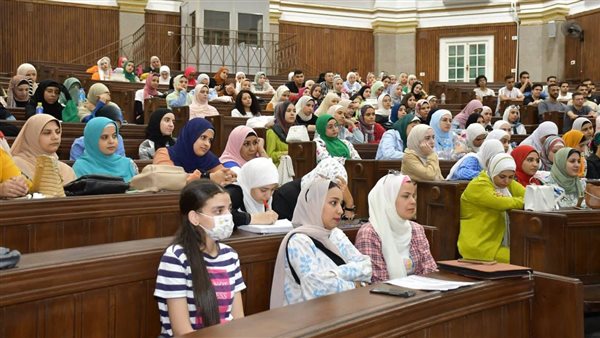 انتظام الدراسة بكليات