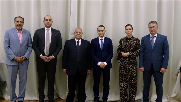  تشكيل اللجنة التحضيرية