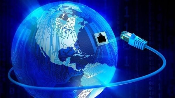 حقيقة انقطاع الإنترنت عن العالم من 11 أكتوبر لعدة أشهر