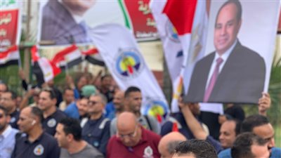 بدء التجمع الكبير لأهالي بورسعيد لدعم الرئيس السيسي بمسيرة حاشدة | صور