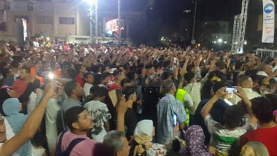 فرحة أهالي الفيوم بإعلان الرئيس السيسي ترشحه لولاية جديدة | صور