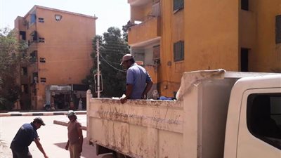 رفع أكثر من 260 طن مخلفات وقمامة ضمن حملات النظافة بمدينة أسوان