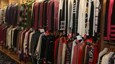 شعبة الملابس: نتوقع مبيعات مرتفعة لموسم الشتاء.. وتخفيضات الجمعة البيضاء تصل لـ 70%