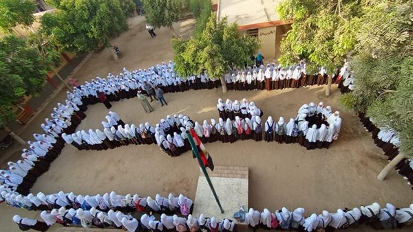 احتفال معهد فتيات