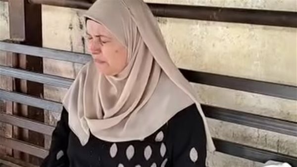 والدة الطالبة ياسمين