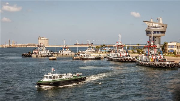 ميناء دمياط