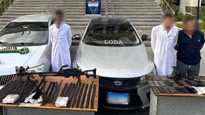 6 ملايين وجرينوف وكوكايين.. حبس 5 متهمين بالإتجار في المخدرات 4 أيام على ذمة التحقيقات بالإسماعيلية