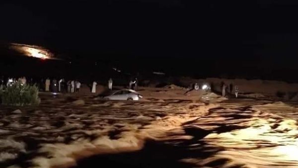 سيول بمطروح.. والناس