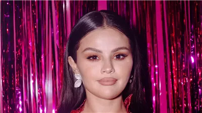 في سن الـ32.. سيلينا جوميز تحتل قائمة المليارديرات كأصغر أمريكية تتخطى ثروتها المليار