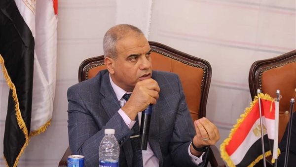 اللواء وليد فاروق