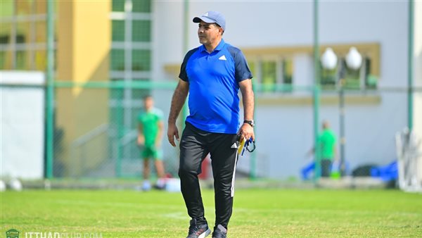 طارق العشري المدير