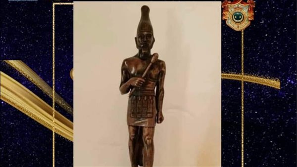  تمثال للملك نارمر