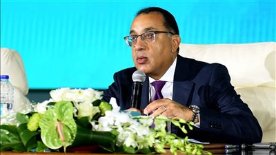 أول دولة في العالم.. مدبولي يصل الأهرامات للاحتفال بحصول مصر على الشهادة الذهبية بخلوها من فيروس سي