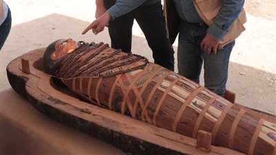 عمقها يزيد عن 30 مترا.. مصدر يكشف تفاصيل البئر الأثرية الجديدة المُكتشفة بمنطقة آثار سقارة 