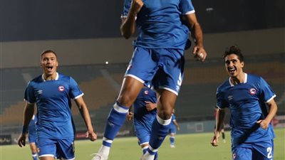 مروان محسن يقود هجوم مودرن فيوتشر أمام الهلال الليبي في الكونفدرالية 