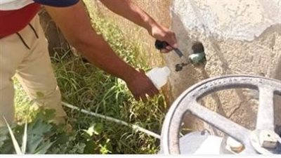 بعد شكاوى تغير رائحة المياه.. مياه الشرب بأسوان تؤكد مطابقة العينات بمنطقة المحمودية للمواصفات | بث مباشر 