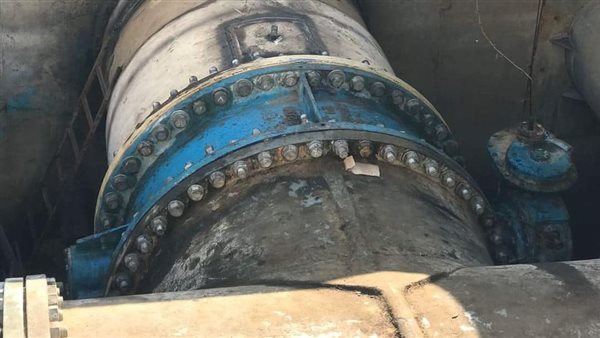 إصلاح خط المياه