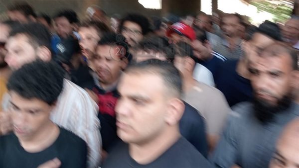 تشييع جنازة الفنان