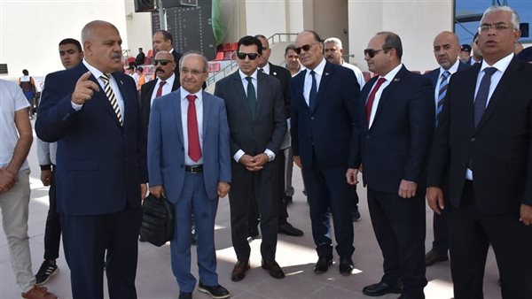 جولة أشرف صبحي مع