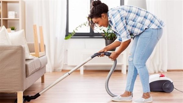 التنظيف بالمكنسة