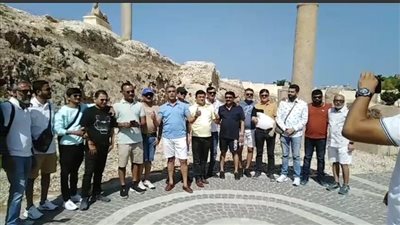 مدير منطقة عمود السواري تنشر صورًا لإقبال عشرات السياح بعد الحادث بالإسكندرية