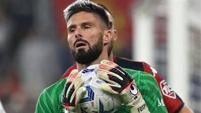 لافتة طريفة.. اختيار جيرو أفضل حارس مرمى في الدوري الإيطالي
