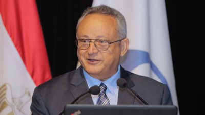 أحمد زايد: مكتبة الإسكندرية تولي اهتماما كبيرا بالذكاء الاصطناعي