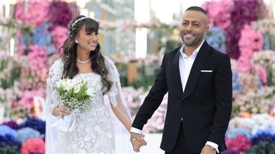 الفنان تامر عاشور يحتفل بزفافه على المذيعة نانسي نور | بث مباشر