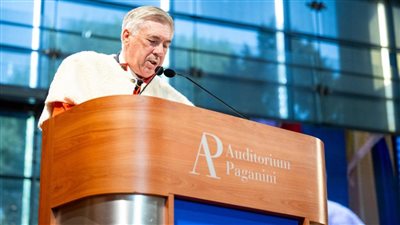 أول تعليق من أنشيلوتي مدرب ريال مدريد بعد تكريمه في جامعة بارما